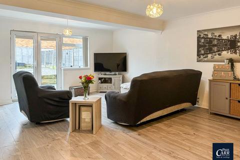 109 Glenthorne Drive, Walsall, WS6 7DD