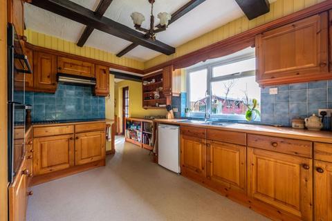 Ivy Cottage Meadow Drive, Ripley, Woking, GU23 6JL