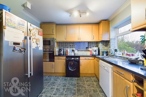 2 bedroom semi-detached house for sale, Leewood Crescent, Costessey, Norwich