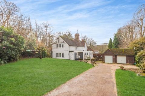 4 bedroom semi-detached house for sale, Pasturewood Road, Holmbury St Mary