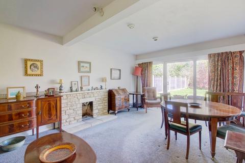 4 Butts Close, Biddestone, Chippenham, SN14 7DZ
