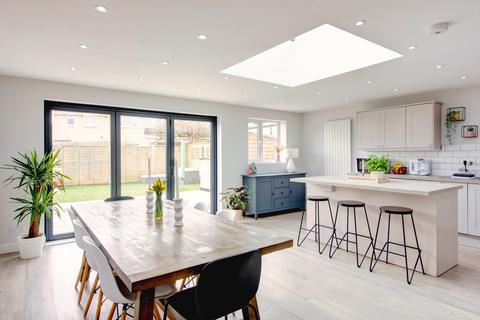 6 Burn Road, Corsham, SN13 9LX