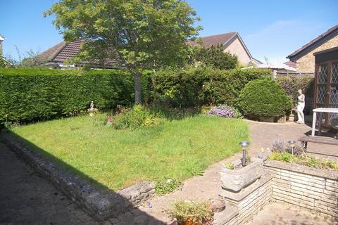 20 Bellott Drive, Corsham, SN13 9UQ