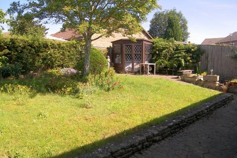 20 Bellott Drive, Corsham, SN13 9UQ