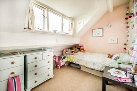 24 Coppershell, Gastard, Corsham, SN13 9PZ