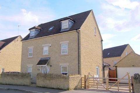 15 Buckthorn Row, Corsham, SN13 9WE