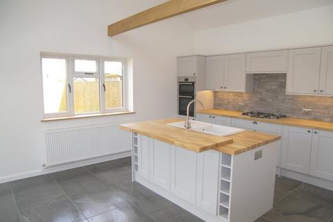 16 Broadmead, Corsham, SN13 9AN