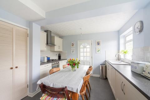 1 Brook Drive, Corsham, SN13 9AU