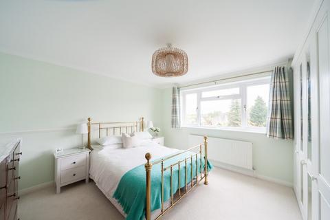 1 Brook Drive, Corsham, SN13 9AU