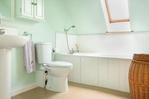 Alderney House Henley Lane, Kingsdown, Corsham, SN13 8BU