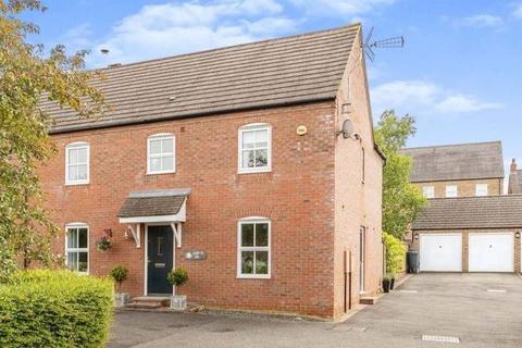 4 bedroom house for sale, Winston Drive, Banbury