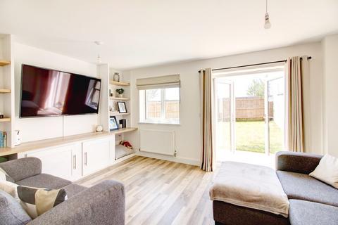 8 Groundstone Way, Corsham, SN13 0FA