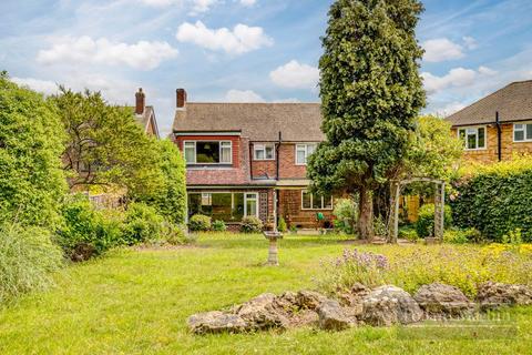 3 Ellenbridge Way, South Croydon, CR2 0EW