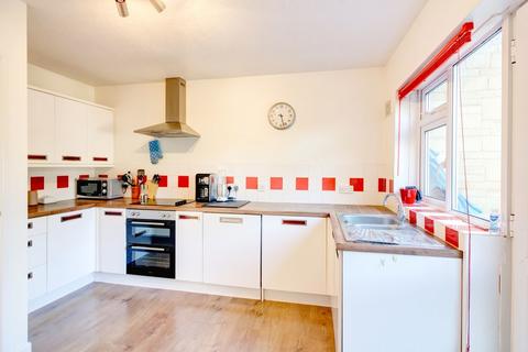 11 Cresswells, Corsham, SN13 9NJ