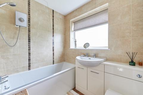 63 Brook Drive, Corsham, SN13 9AX
