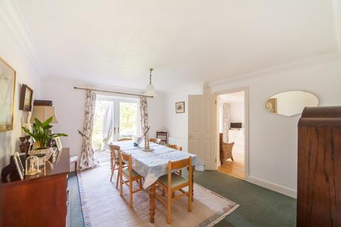 7 Academy Drive, Corsham, SN13 0SA