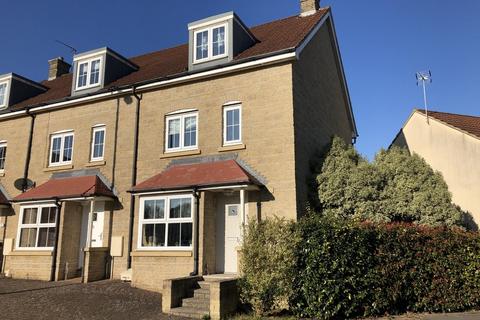 73 Freestone Way, Corsham, SN13 9EE