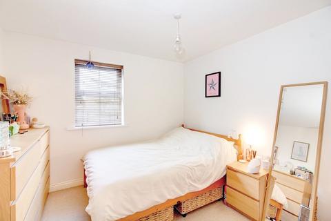 54 Freestone Way, Corsham, SN13 9EF
