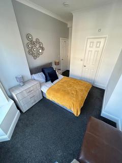 1 bedroom in a house share to rent, Birches Head Road, Stoke-On-Trent