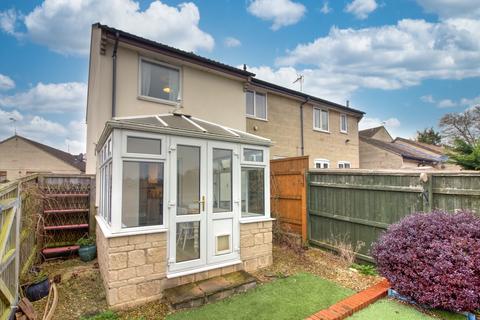 10 Barn Close, Corsham, SN13 9XB