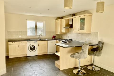 32 Hatton Way, Corsham, SN13 9UW