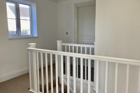 32 Hatton Way, Corsham, SN13 9UW