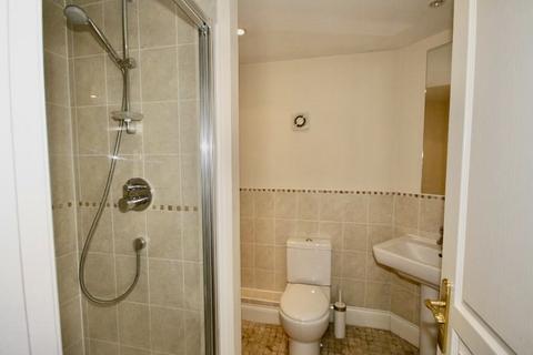 32 Hatton Way, Corsham, SN13 9UW