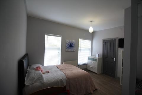 5 bedroom house share to rent, Whipcord Lane, Chester CH1