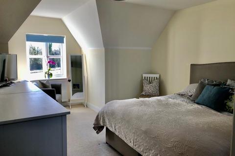 9 Goblins Pit Close, Corsham, SN13 0FJ