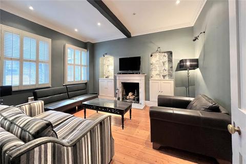 undefined, Wycombe End, Beaconsfield, HP9
