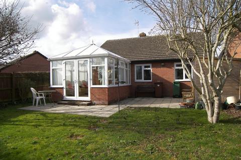 25 Bellott Drive, Corsham, SN13 9UQ