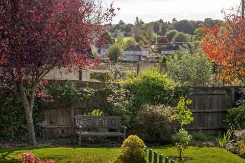 11 Greenhill, Neston, Corsham, SN13 9RN