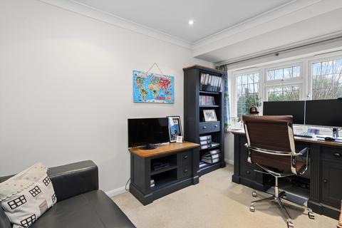 3 bedroom detached house for sale, Hermitage Close, Claygate, Esher, Surrey, KT10