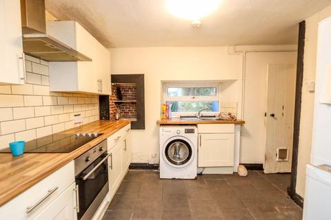 2 bedroom terraced house for sale, Walton Road, Clevedon
