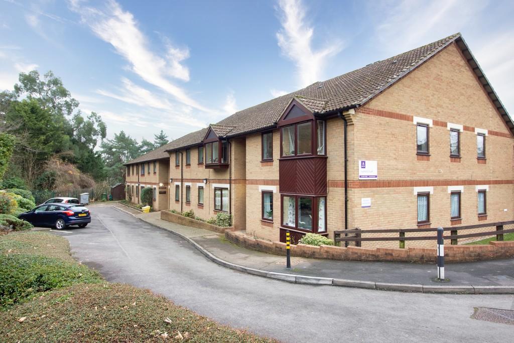 Charter Road, Chippenham SN15 1 bed apartment for sale £90,000