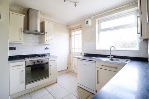 1 bedroom apartment for sale, Manchester Drive, Leigh-On-Sea