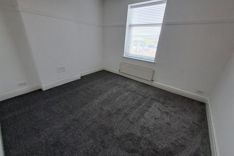 undefined, Broadway, Liverpool, L11