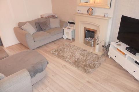 244a Greenacres Road, Oldham, OL4 3ET