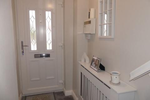 244a Greenacres Road, Oldham, OL4 3ET