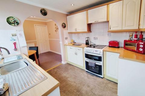2 bedroom semi-detached bungalow for sale - Waverley Gardens, Carlisle