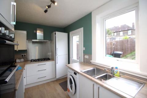 3 bedroom flat for sale - Kennedy Crescent, Kirkcaldy