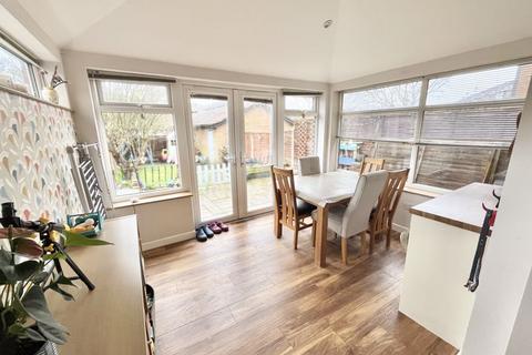 3 bedroom semi-detached house for sale - Gorse Lane, Poole BH16