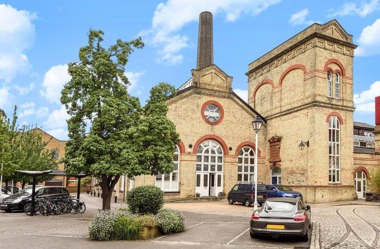 Pump House Close, London SE16