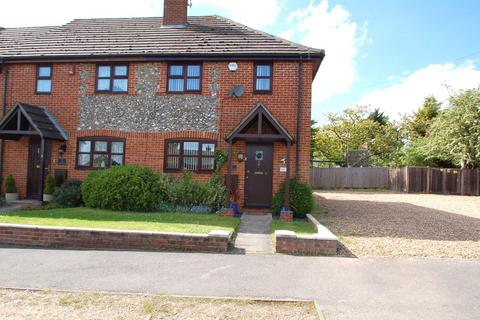 3 bedroom end of terrace house to rent, Ragstones, Oakland Way, Flackwell Heath, Buckinghamshire, HP10