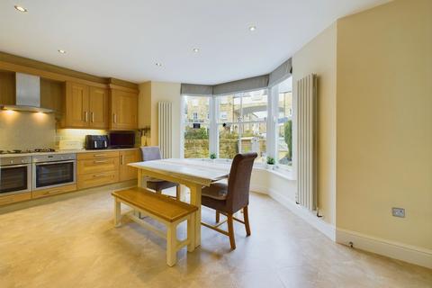 2 Convent Gardens, Wolsingham, Bishop Auckland, DL13 3DB