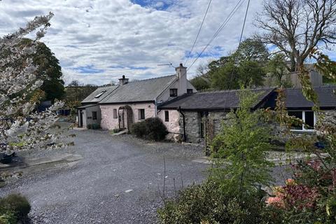 4 bedroom detached house for sale, Clynnogfawr, Caernarfon, Gwynedd, LL54