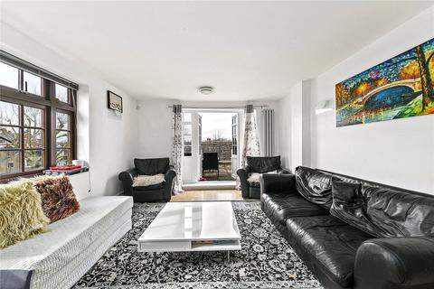 3 bedroom apartment for sale - Blake Mews, High Park Road, Kew, Surrey, TW9