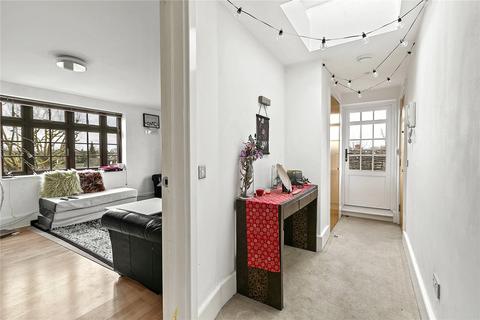 3 bedroom apartment for sale, Blake Mews, High Park Road, Kew, Surrey, TW9