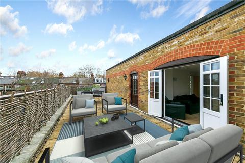 21 Blake Mews, Richmond, TW9 3GA