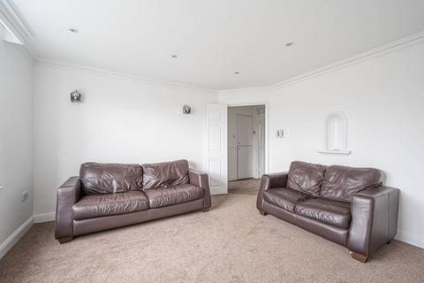 2 bedroom flat to rent, Dalmeny Avenue, Holloway, London, N7